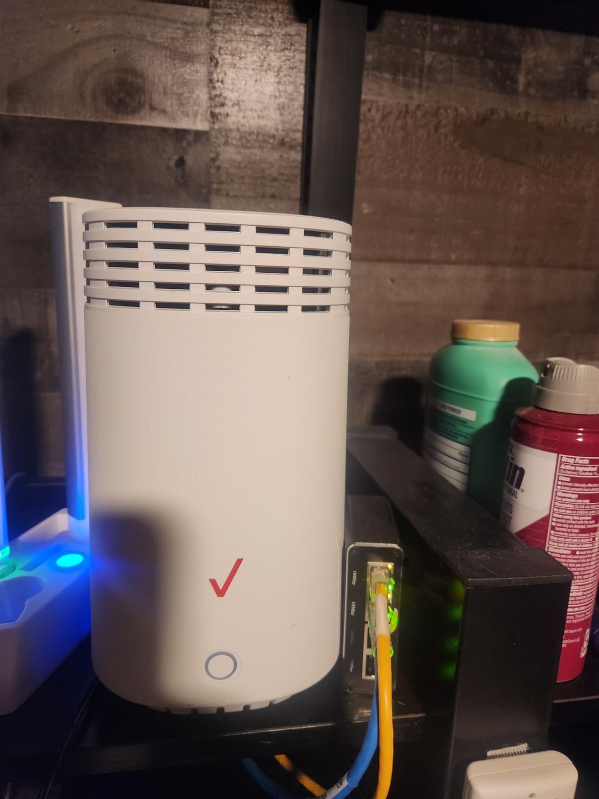 Mini UPS for Wifi Router, USB 5V DC 3.6A DC UPS 12V DC 2A Battery Backup 9V DC 2A 10400mAh (32Wh) customer photo 1