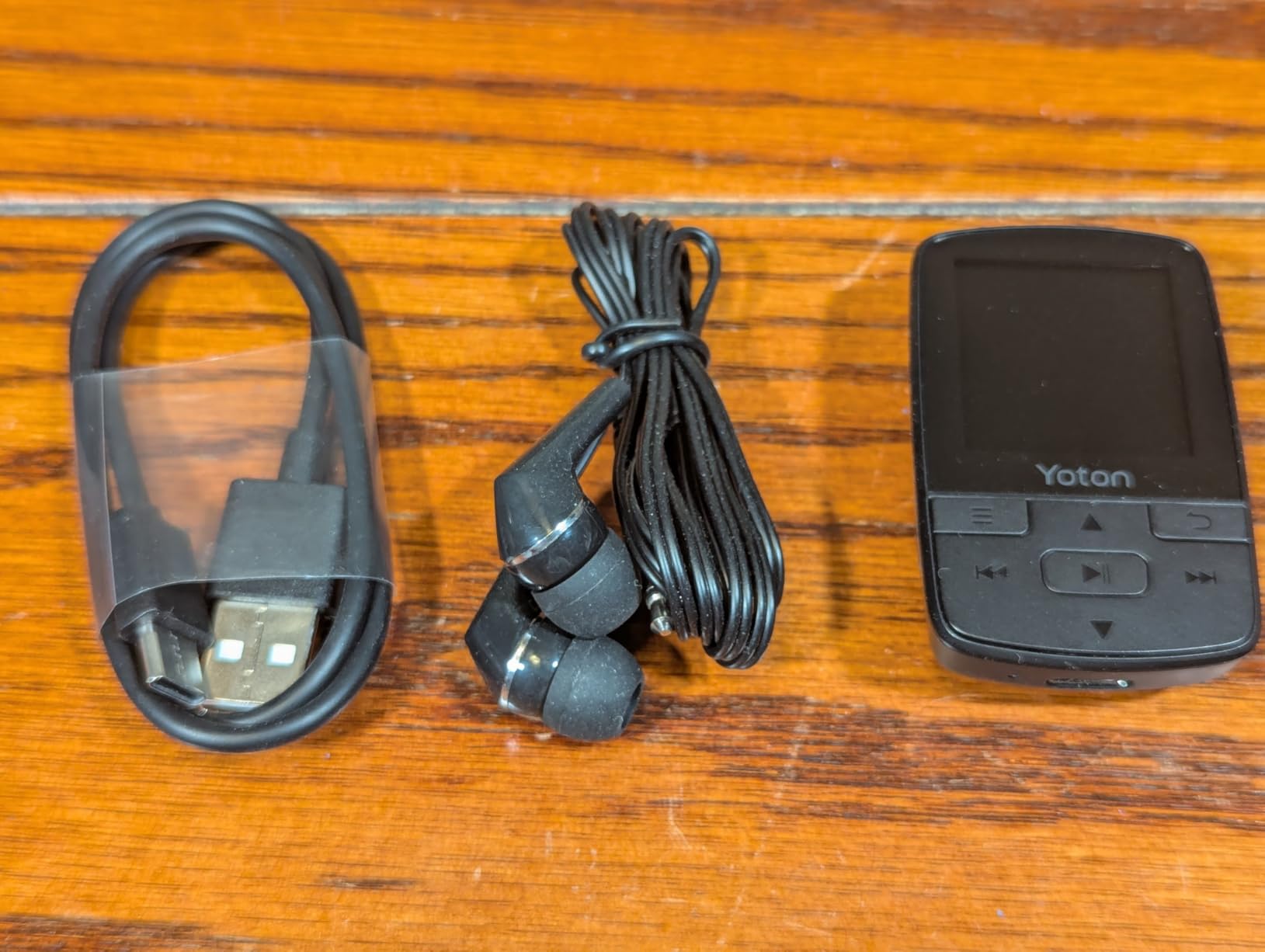 Yoton MP3 Player with Bluetooth, Max 64GB, HiFi, Purple, TF Card Required | FM Radio, Independent Volume Control, Earphones Included customer photo 2