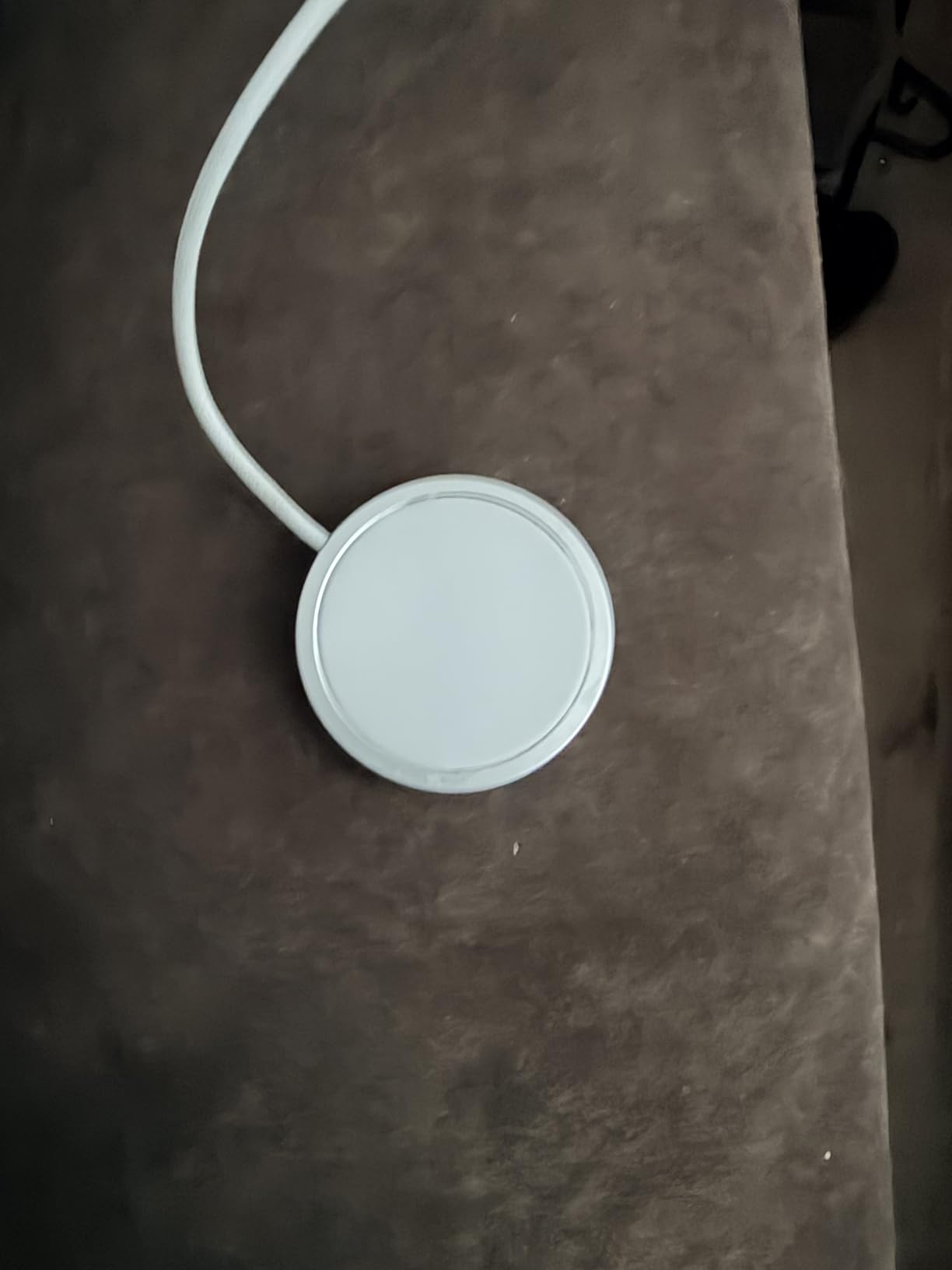 Apple MagSafe Charger (2 m): Wireless Charger with Fast-Charging Capability customer photo 2