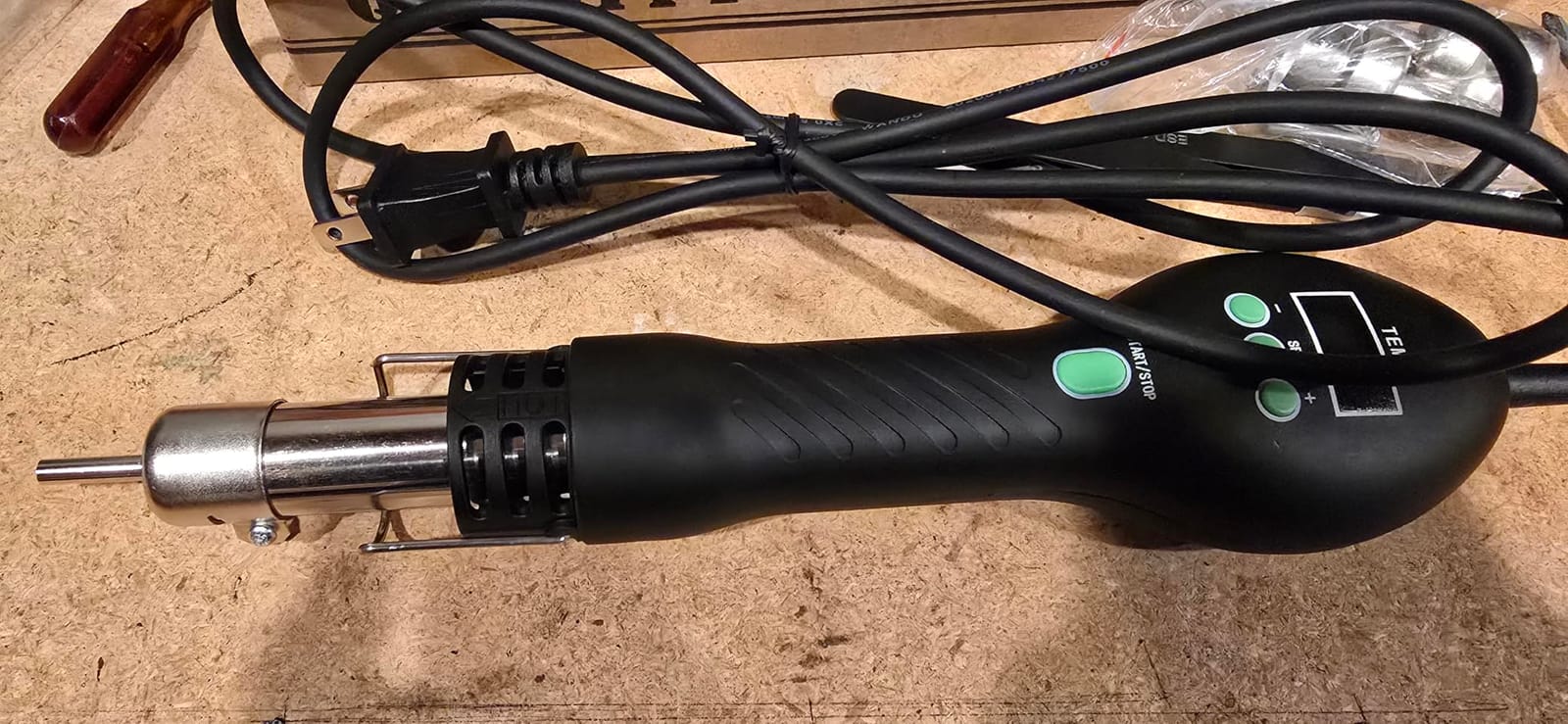 Hot Air Rework Station, 500°C SMD Hot Air Gun with Adjustable Airflow customer photo 1