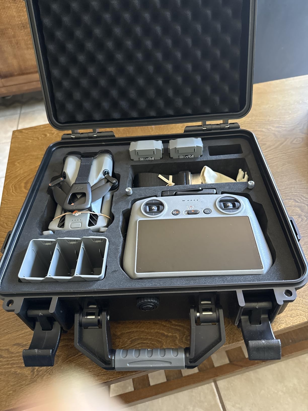 Lekufee Waterproof Hard Carrying Case for DJI Mini 5 Pro Drone, Fly More Combo, DJI RC 2/RC N3, Battery(6 pcs), Charging Hub, and other Accessories (Case Only) customer photo 1