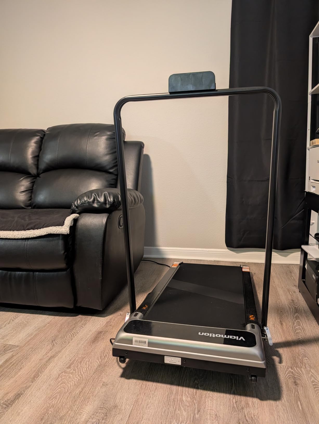 Walking Pad Treadmill for Home, Walking Pad with Incline and Handle Bar customer photo 1