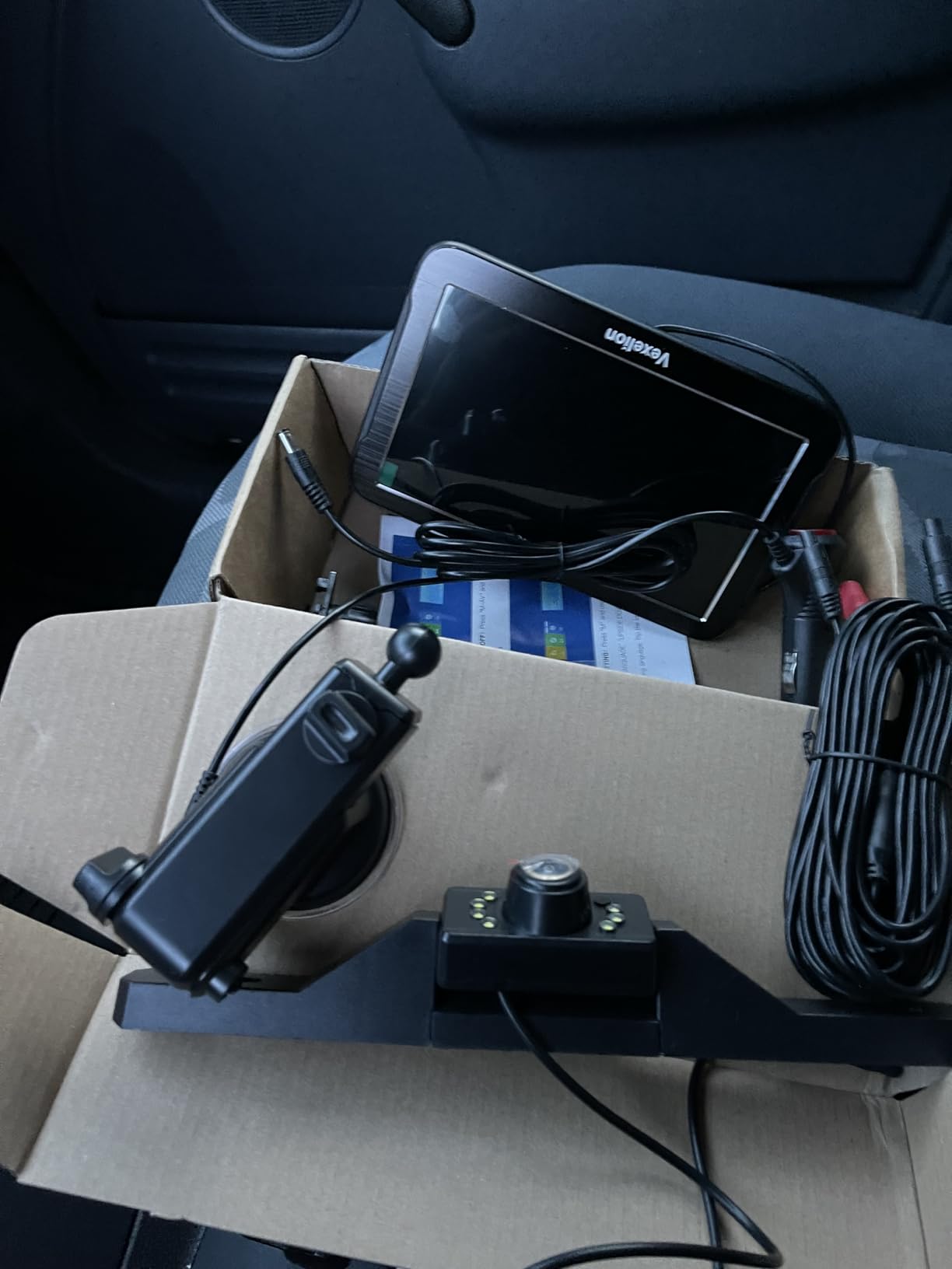 2K Backup Camera Kit, 7 Inch Monitor, Wired Zero-Lag, Night Vision customer photo 1