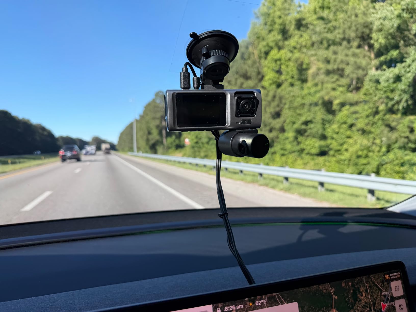 3 Channel Dash Cam Front and Rear Inside, 2.5K Front Cabin Recorder with Super Night Vision, WiFi App Control, Loop Recording, G-Sensor, 24H Parking Mode Dash Camera for Commuters & Family SUV customer photo 2