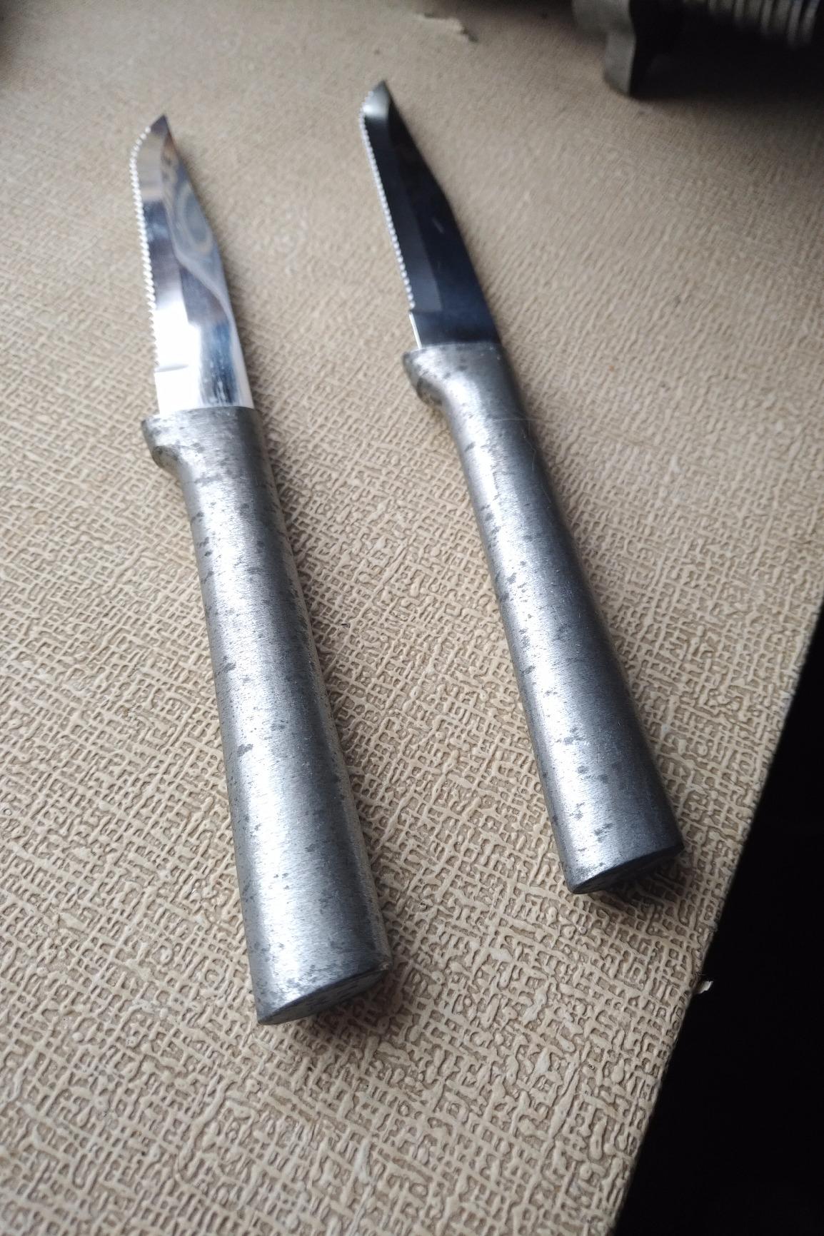 RADA Cutlery Six Serrated Steak Knife Set (S6S), Silver customer photo 2
