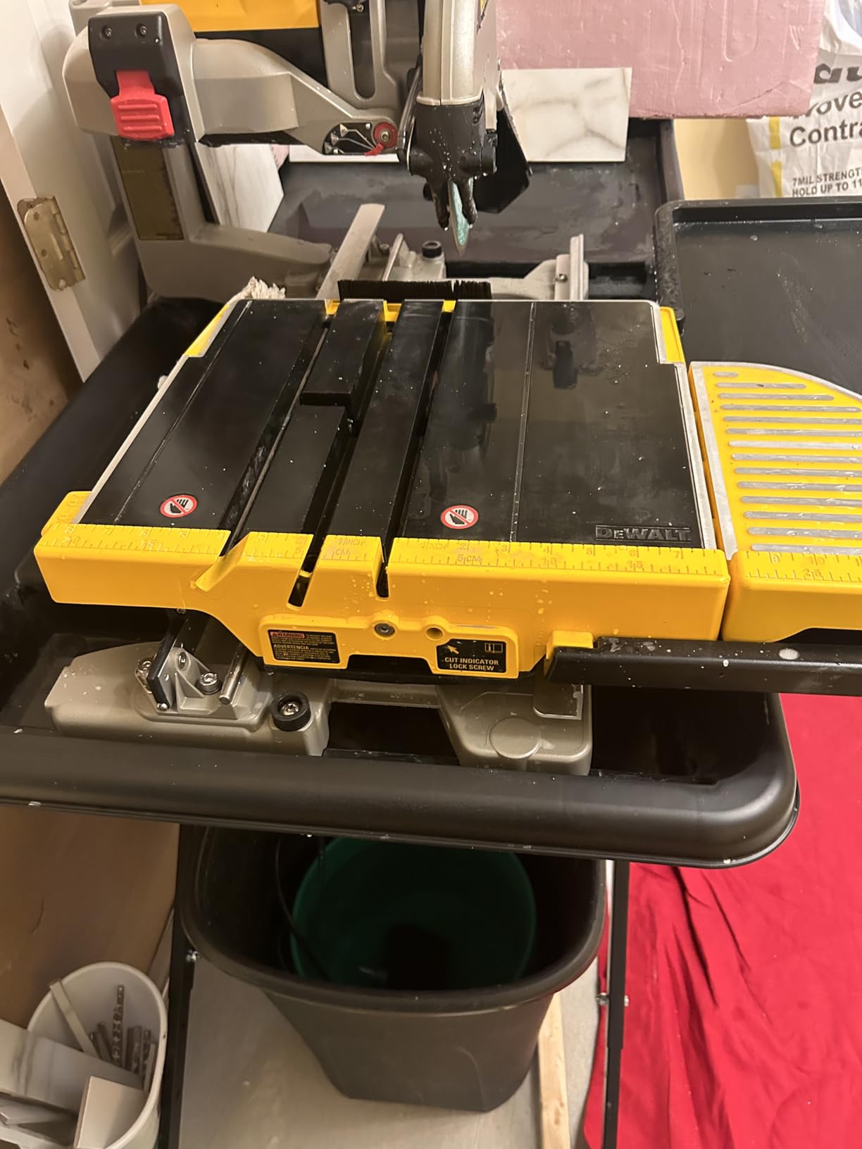 DEWALT Wet Tile Saw with Stand, 10-Inch, Corded (D24000S) customer photo 2