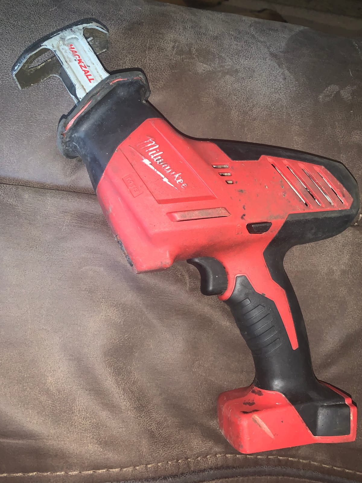 Milwaukee 2625-20 M18 18-Volt Lithium-Ion Cordless Hackzall Reciprocating Saw, Bare Tool customer photo 1