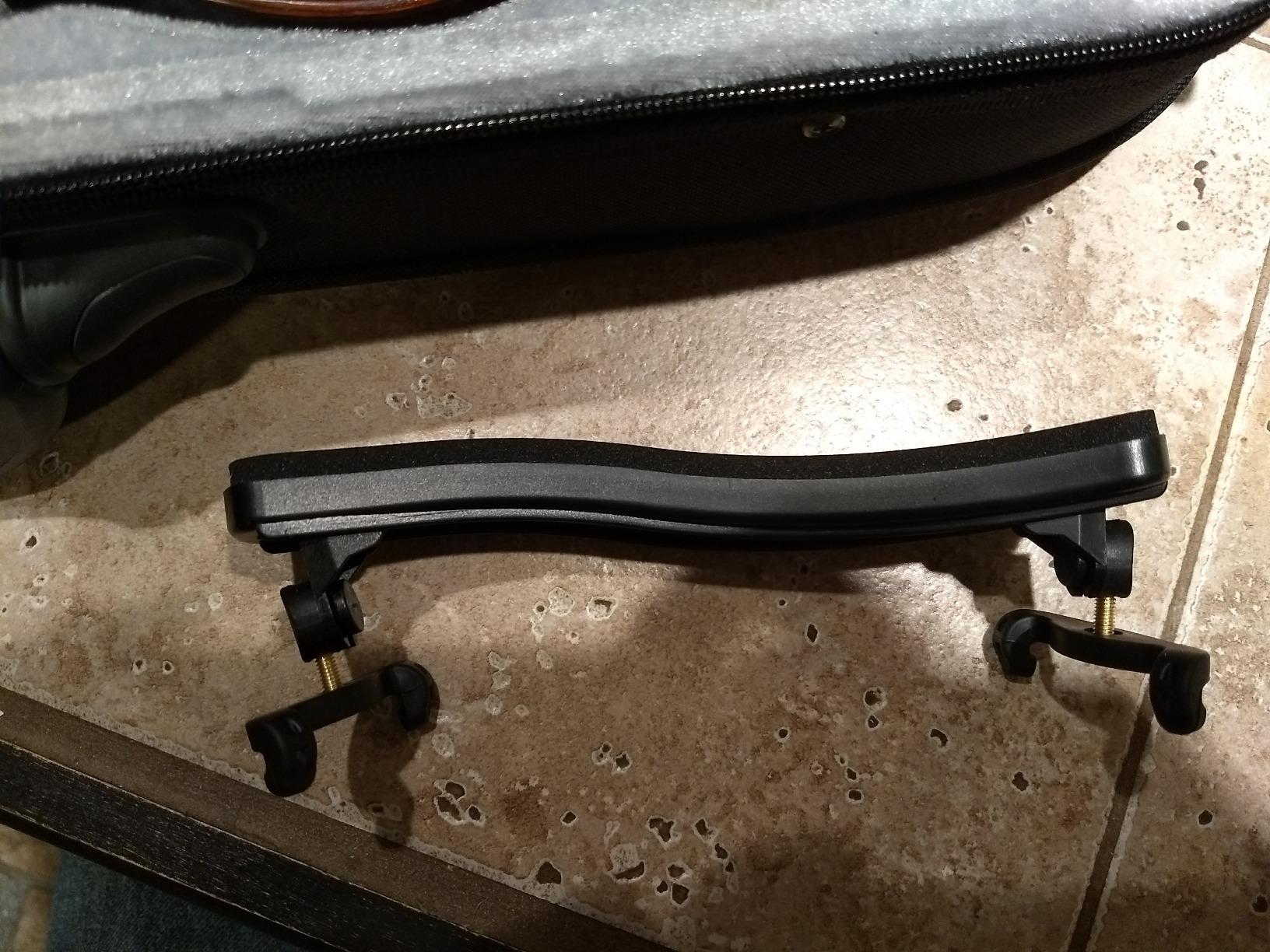 Bunnel Pupil Violin Outfit 1/2 Size Clearance By Kennedy Violins - Carrying Case and Accessories Included - Solid Maple Wood and Ebony Fittings RB300 customer photo 1