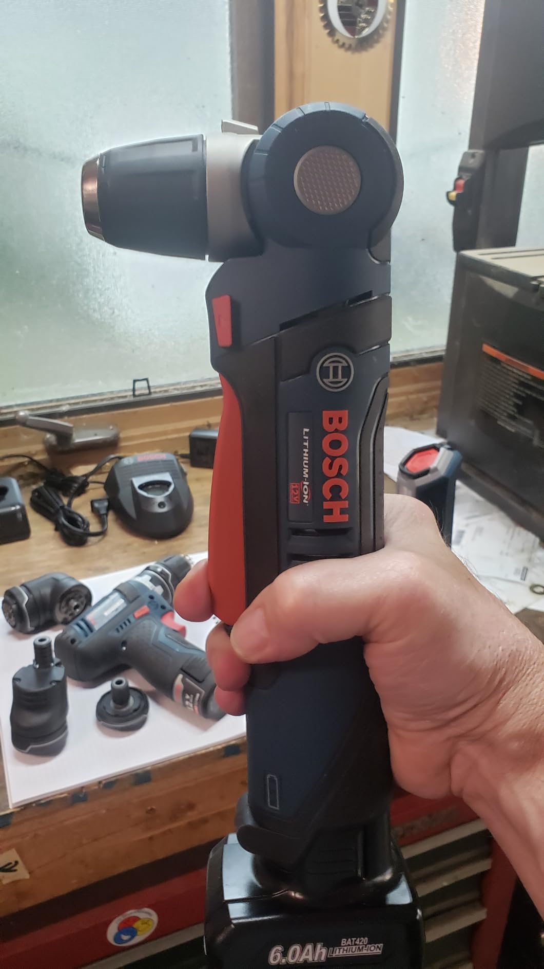 BOSCH PS11-102 12V Max 3/8 In. Right Angle Drill/Driver Kit with 2.0Ah Lithium Ion Battery customer photo 1