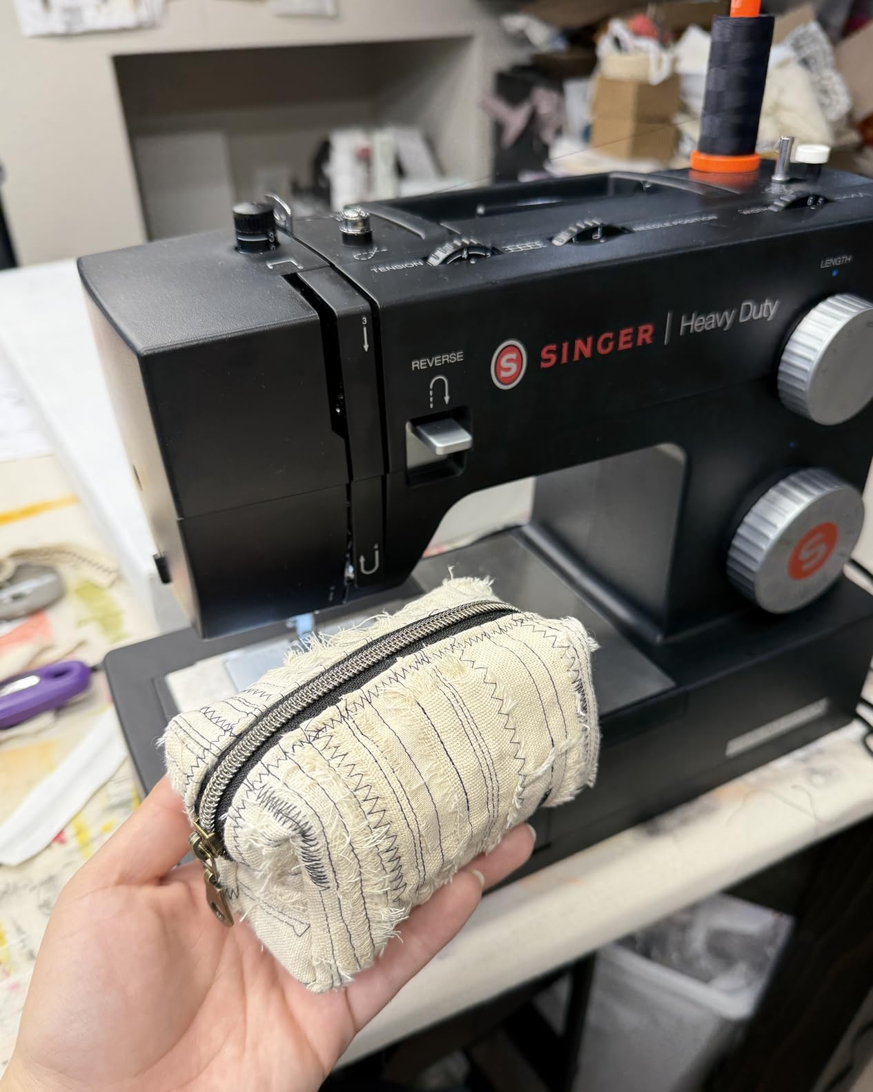 SINGER® 4432 (Grey) High Speed Heavy Duty Sewing Machine + Accessory Kit | 32 stitches deliver 110 applications, 50% more power for thick fabrics, 1100 per minute capacity, 1-step buttonhole design customer photo 1