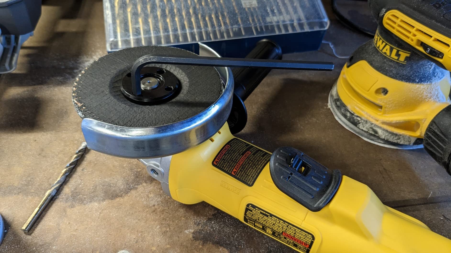 DEWALT Angle Grinder Tool, 4-1/2-Inch, Paddle Switch, 7-Amp (DWE4012) customer photo 2