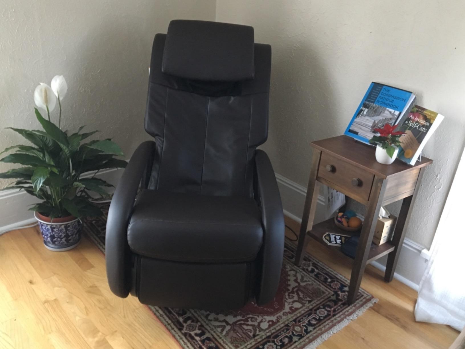 Human Touch WholeBody 7.1 Swivel-Base Full Body Relax and Massage Chair - Perfect for Home Relaxation and Stress Relief | Warm Air Heating | Customizable Massage | Retractable Ottoman | Espresso Color, 7.1