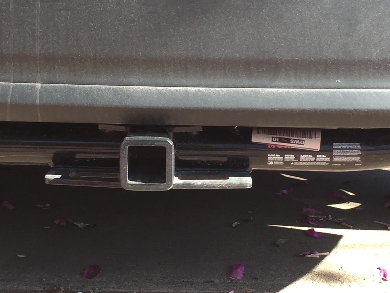 CURT 13200 Class 3 Trailer Hitch, 2