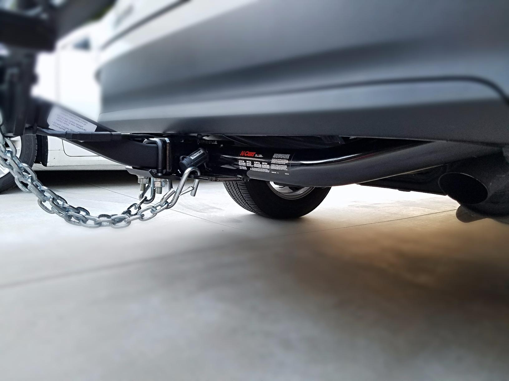 CURT 13200 Class 3 Trailer Hitch, 2