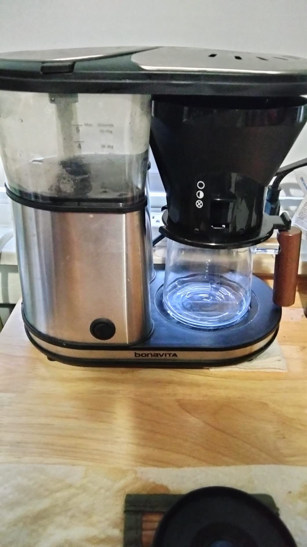 Bonavita 5 Cup Drip Coffee Maker Machine, One-Touch Pour Over, Auto Pause Brewing with Stainless Steel Double Wall Thermal Carafe, SCA Certified, Dishwasher Safe, BV1500TS customer photo 2