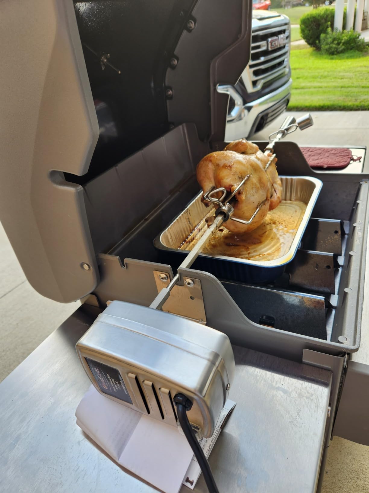 OneGrill 3WSS45 Stainless Steel Rotisserie (Compatible With Weber 200 Series 2 Burner Genesis II E-210, LX E-240, LX S-240 & Spirit/Spirit II: E-210, S-210) W/ 13 Watt Electric Motor. Fits 2022 Models customer photo 1