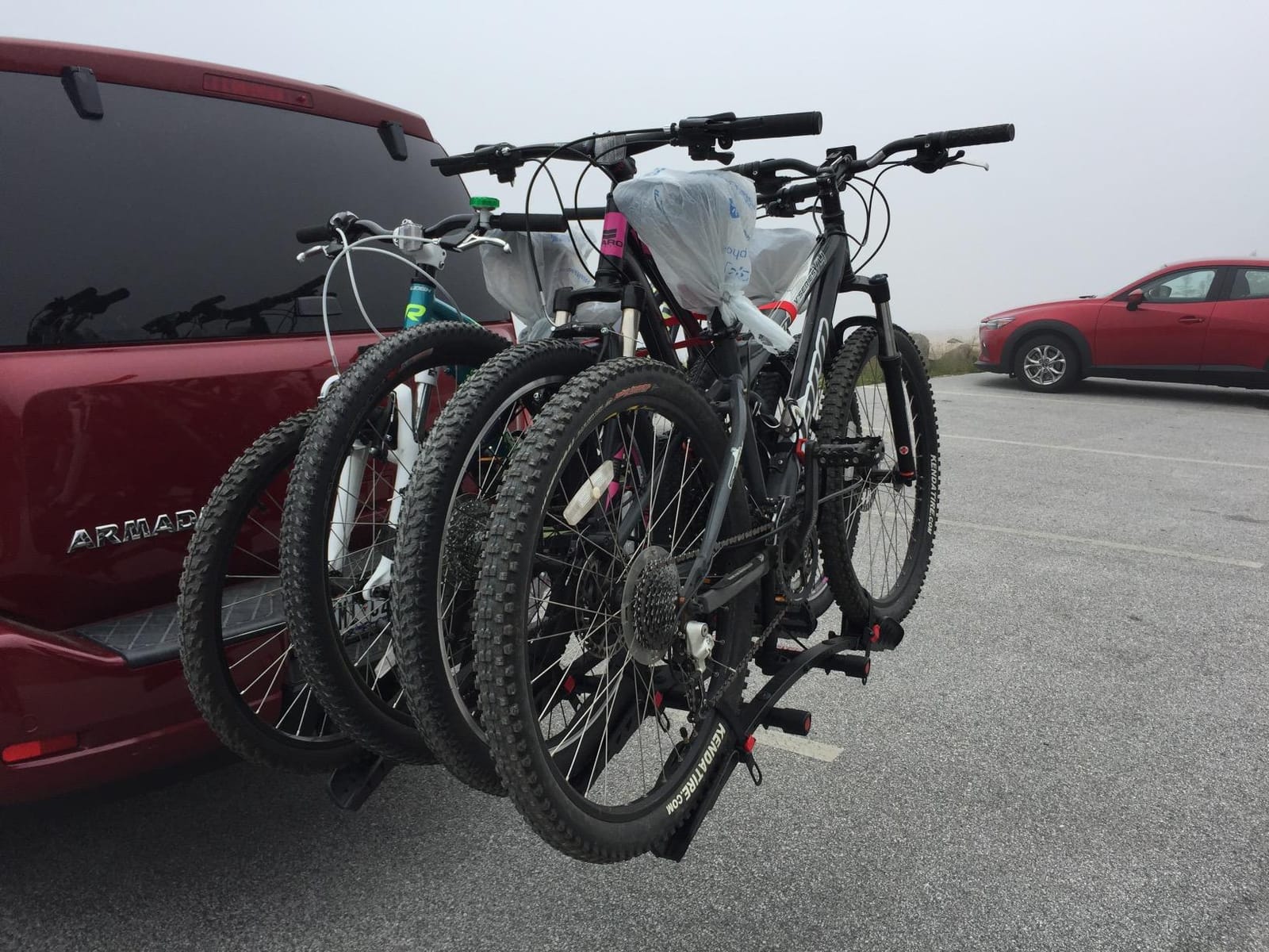 TRIMAX RMBR4 Road-MAX 4 Bike Hitch Rack, Foldable, 2