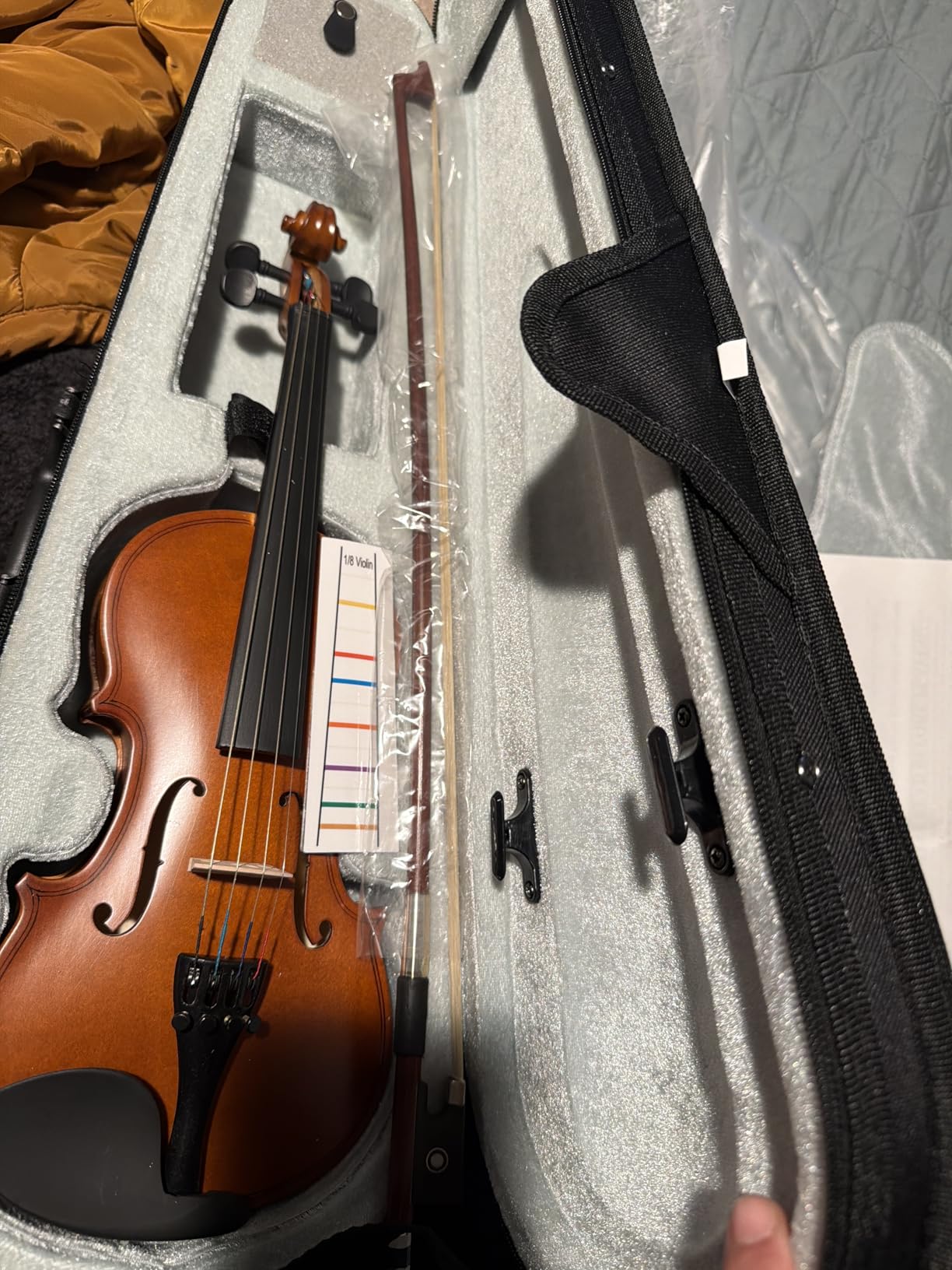 Paititi Student Violin Starter Kit with Case and Shoulder Rest - 1/4 customer photo 2