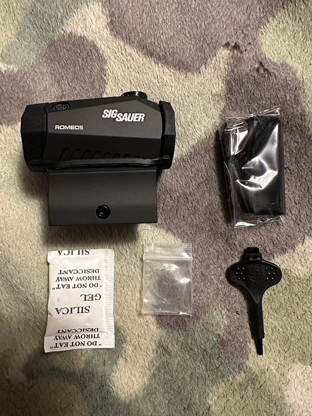 SIG SAUER ROMEO5 GEN I & GEN II 1x20mm 2 MOA Dot Sight customer photo 2