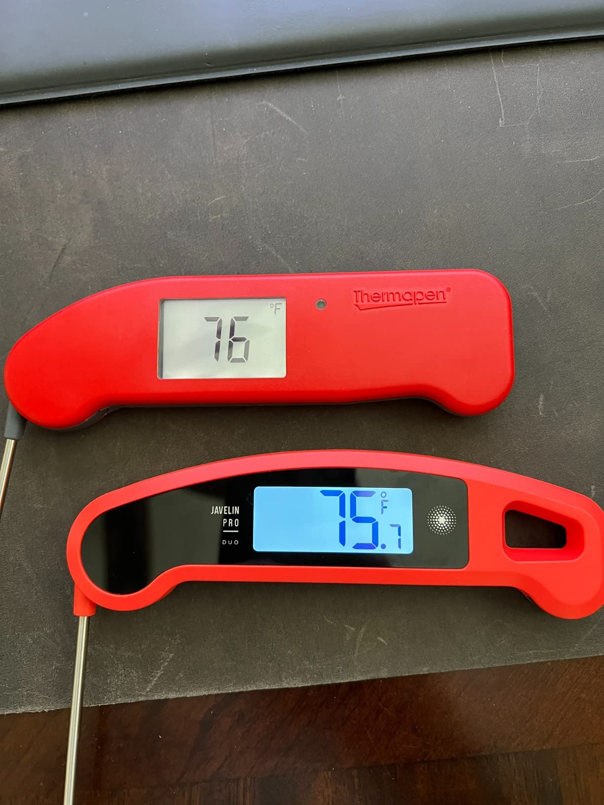 Lavatools Javelin® PRO Classic Ultra-Fast 2-Second Professional Digital Instant Read Meat Thermometer for Grill and Cooking, Auto-Rotating Backlit Display, IP65 Water Resistant, NSF Certified – Sambal customer photo 2