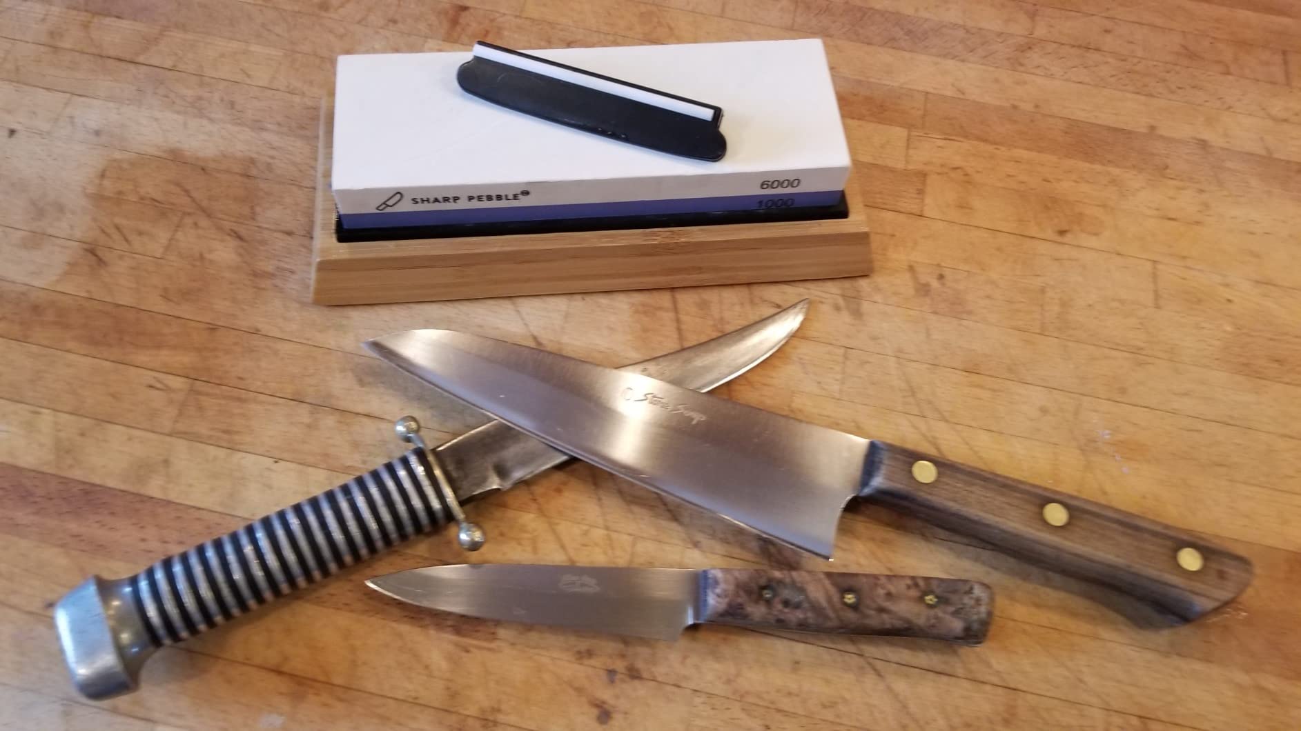 Sharp Pebble Whetstone Knife Sharpener – 1000/6000 Grit Sharpening Stone customer photo 1
