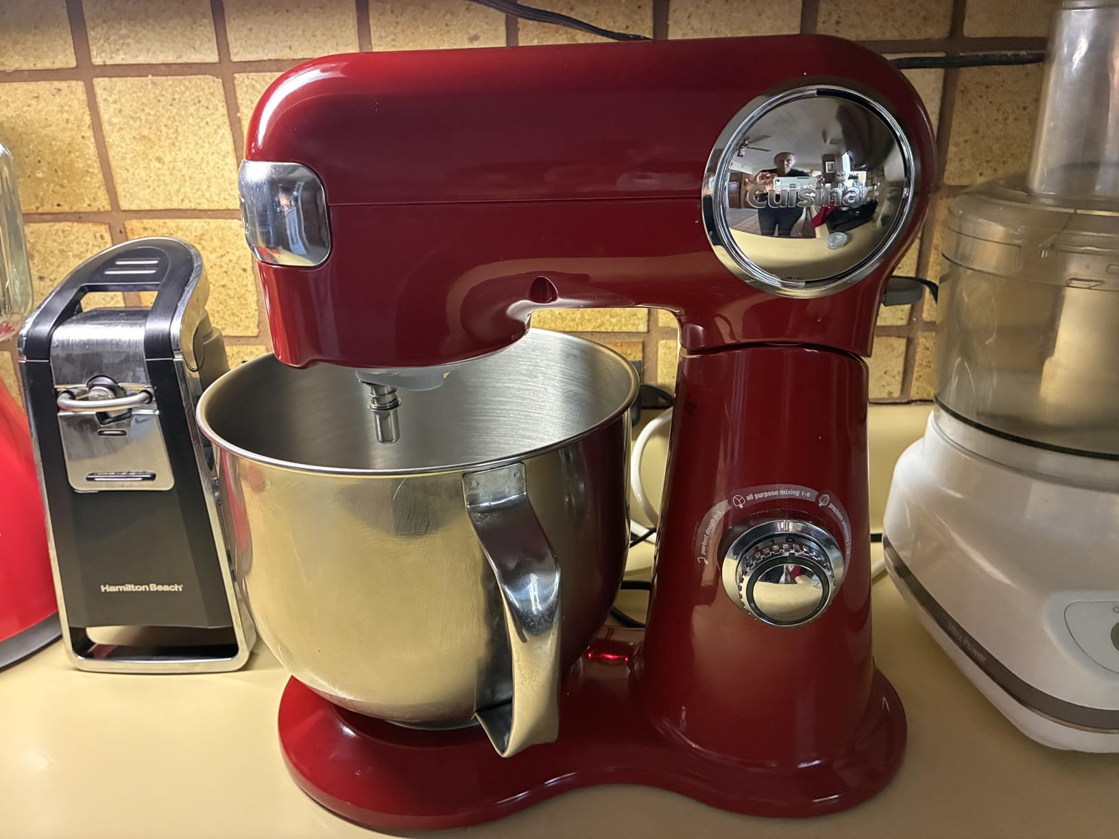 Cuisinart Stand Mixer, 12 Speed, 5.5 Quart Stainless Steel Bowl, Chef's Whisk, Mixing Paddle, Dough Hook, Splash Guard w/ Pour Spout, White Linen, SM-50NAS, Manual customer photo 1