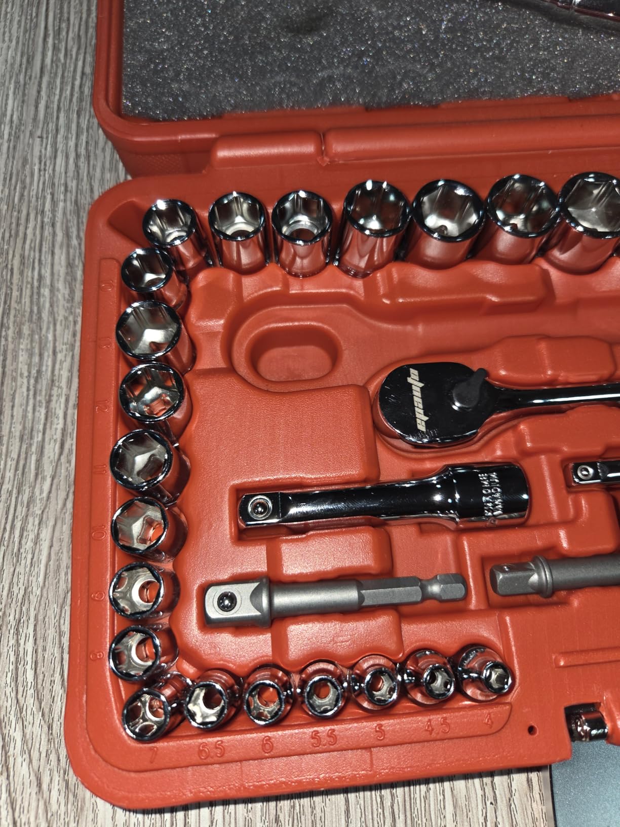 EPAuto 40 Pieces 1/4-Inch & 3/8-Inch Drive Socket Set, 72 Tooth Ratchet customer photo 1