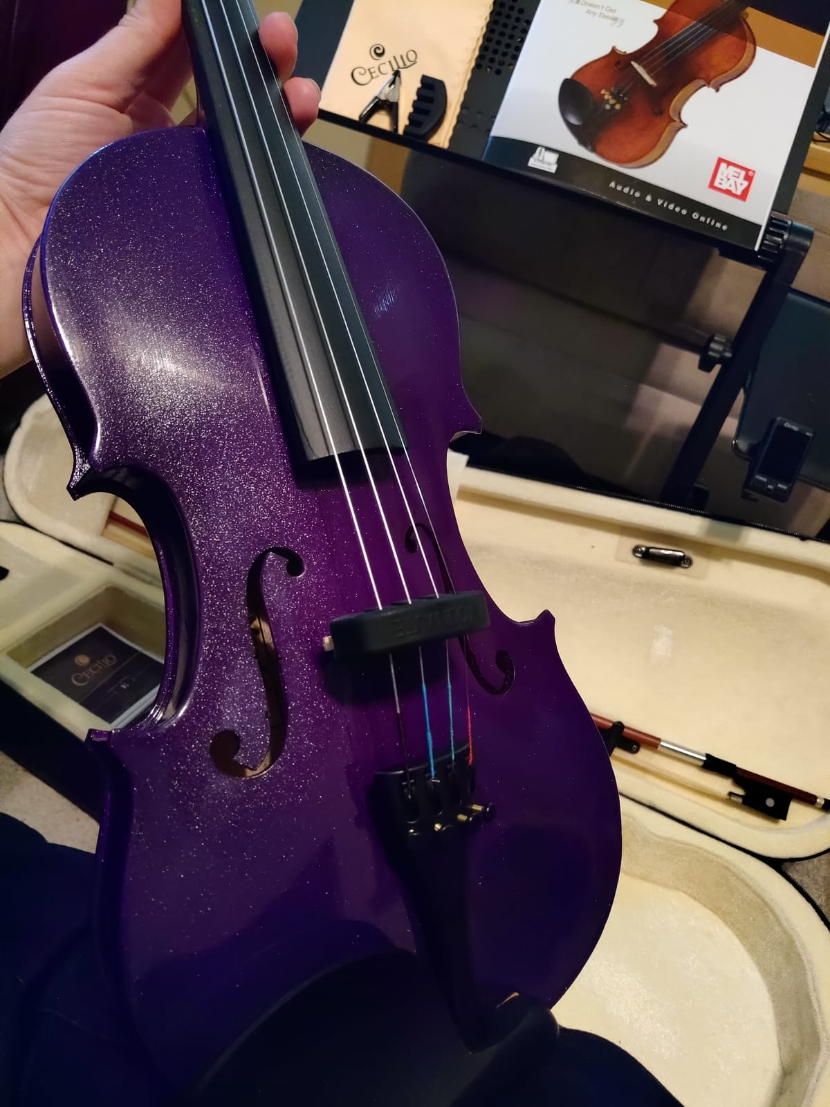Mendini By Cecilio Violin 4/4 Full Size For Beginners - Fiddle Solidwood Kit with Hard Case - Acoustic Violins with Bow, Rosin, Tuner, Extra Strings & Bridge, Shoulder Rest and Lesson Book customer photo 1