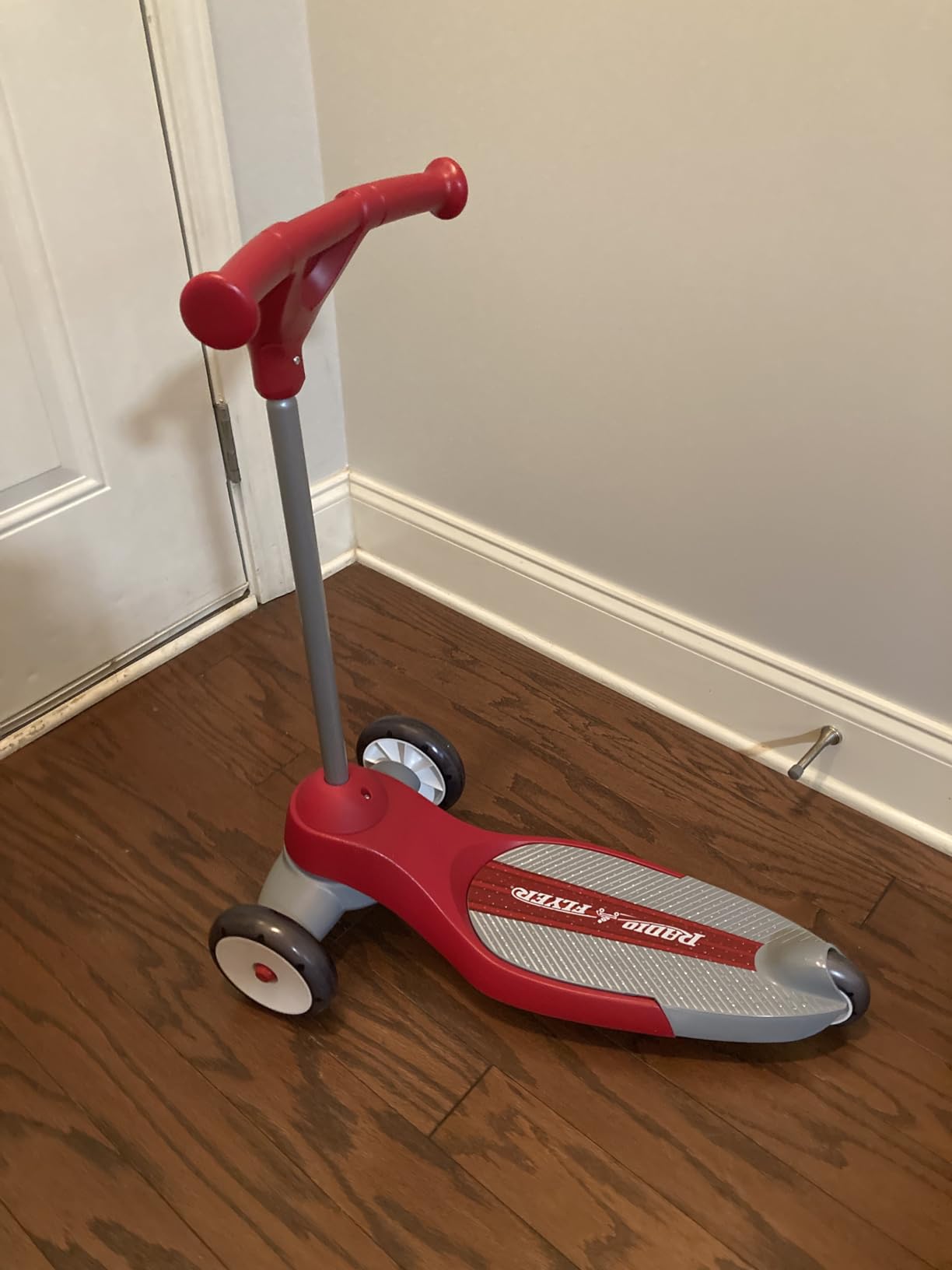 Radio Flyer My 1st Scooter, For Kids 2-5 Years Old, Red customer photo 2
