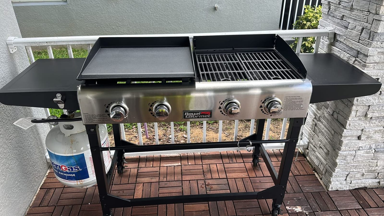 Royal Gourmet GD401C 4-Burner Gas Grill and Griddle Combo with Cover | Propane Griddle Grill Combo with 48,000 BTUs, Folding Legs, for Outdoor Cooking While Camping or Tailgating, Black & Silver customer photo 1