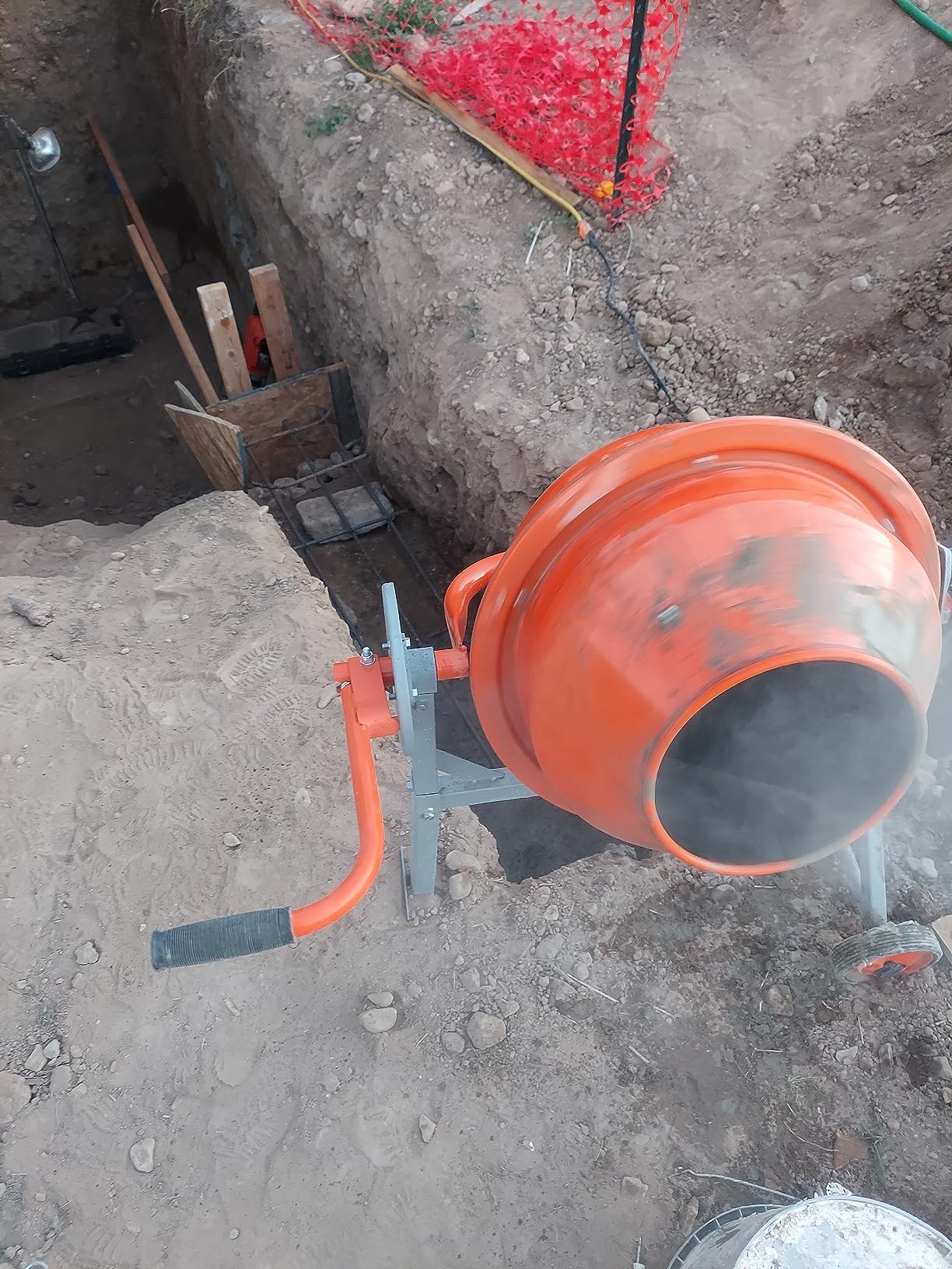 YARDMAX YM0115 4.0 Cu. Ft. Concrete Mixer customer photo 2
