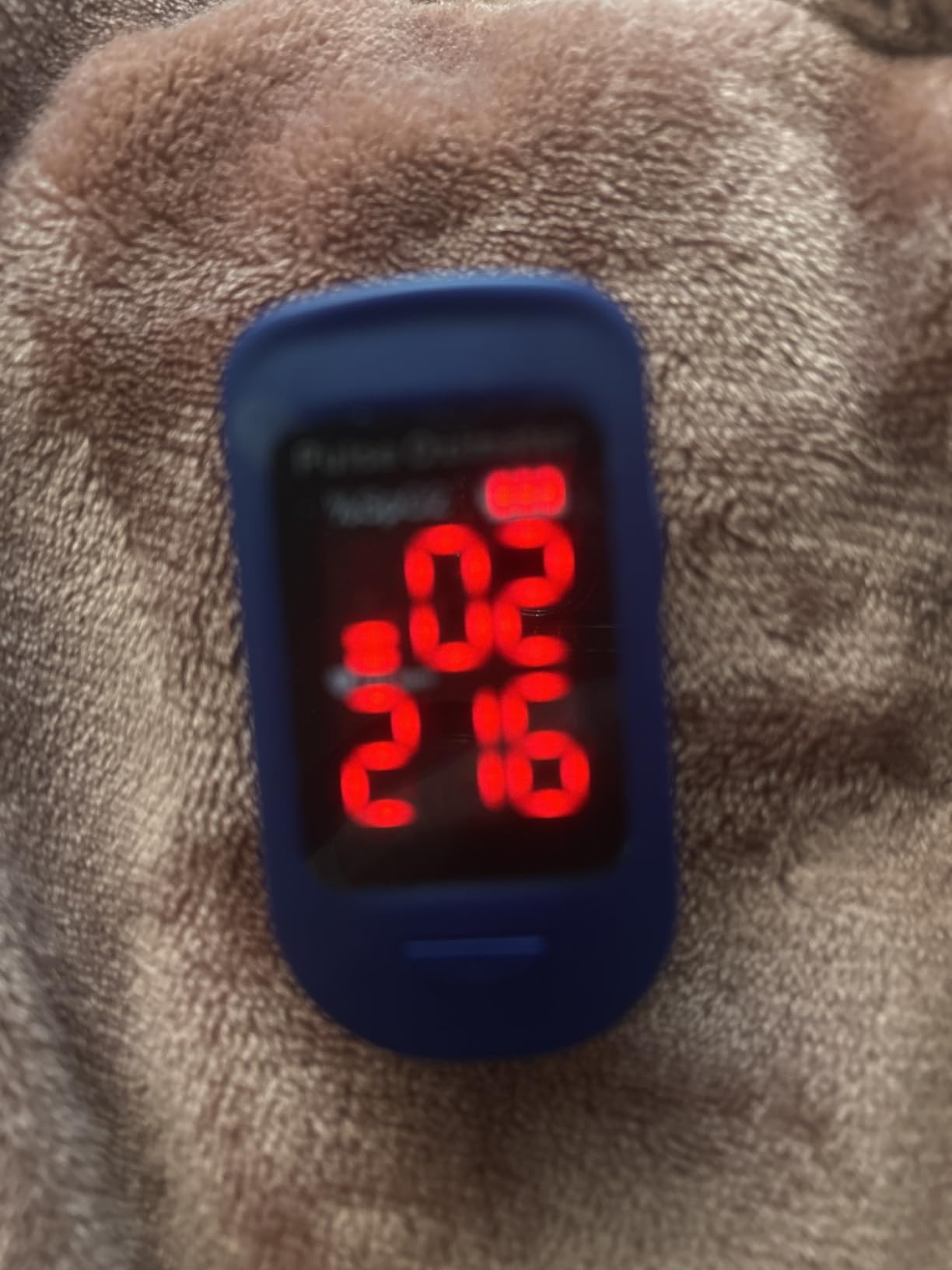 Zacurate 500BL Fingertip Pulse Oximeter Blood Oxygen Saturation Monitor with Batteries Included (Navy Blue) customer photo 2