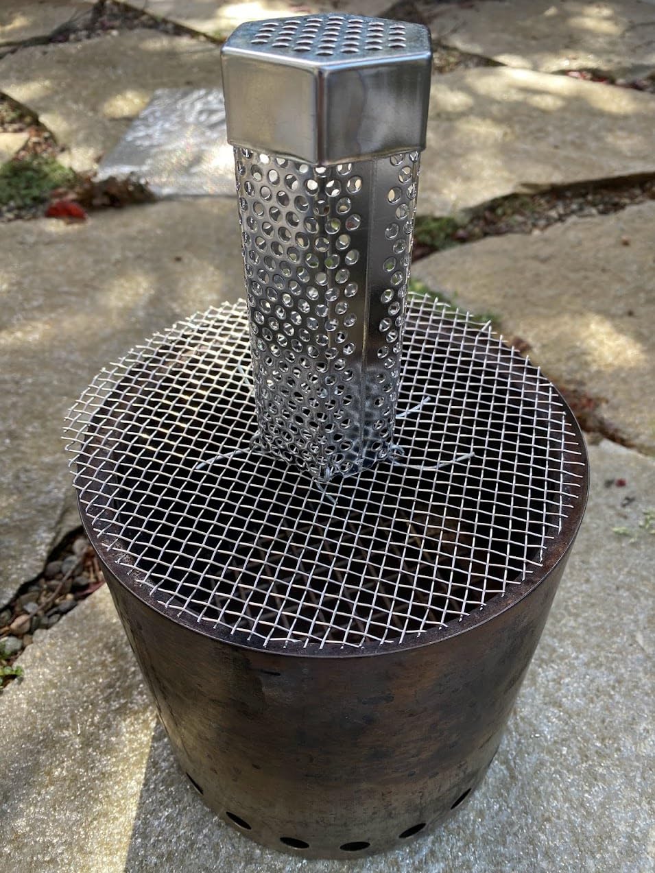 Hexagonal Pellet Smoker Tube, 6 Inch Stainless Steel BBQ Smoke Tube customer photo 1