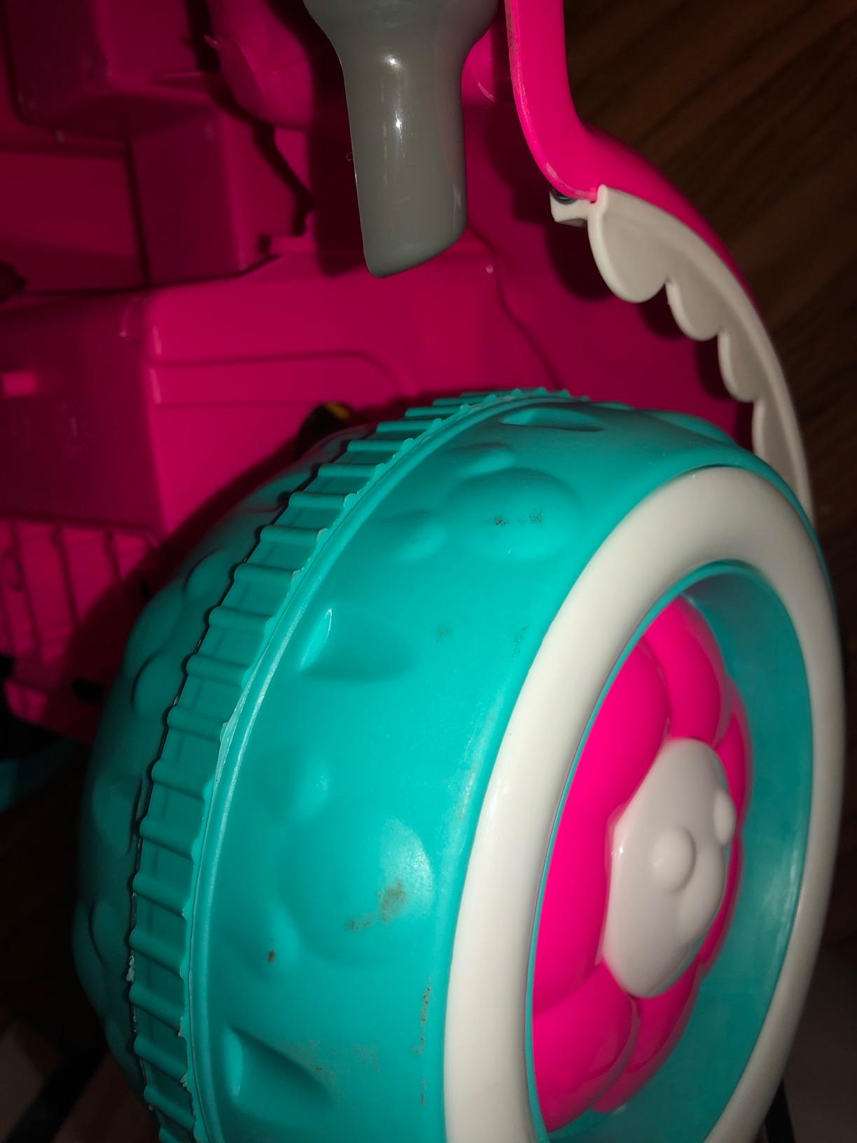Kid Trax Toddler Disney Minnie Mouse Quad Ride-On, Kids 18-30 Months, 6V Battery and Charger Included, Max Weight 45 lbs, Hot Pink customer photo 2