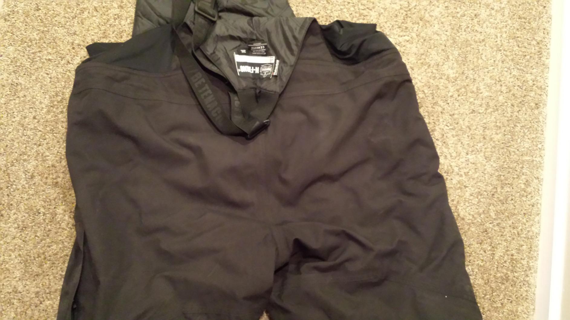 Ergodyne N-Ferno 6471 Heavy Duty Insulated Bib Overalls, Winter Workwear, 3M Thinsulate, Removable Knee/Shin Pads, Black, X-Large customer photo 2