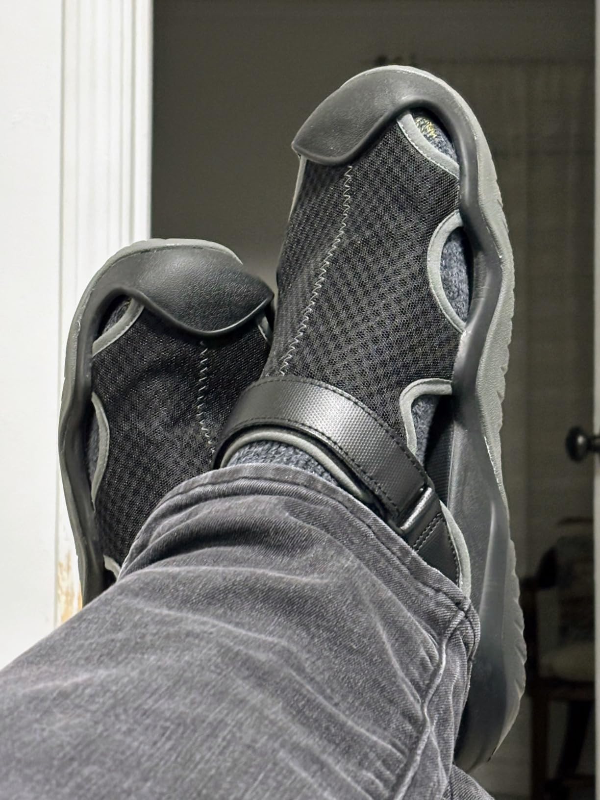 Crocs Men's Swiftwater Mesh Deck Sandals customer photo 2