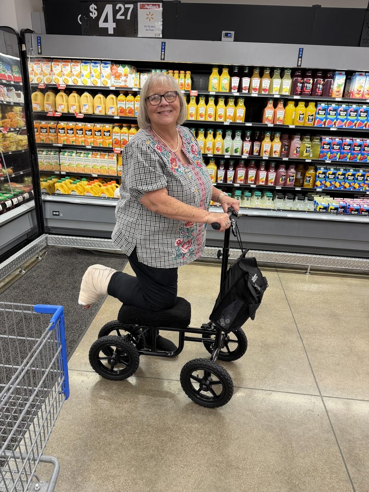 Vive Mobility All Terrain Knee Scooter Walker for Foot Injuries - Adult customer photo 1