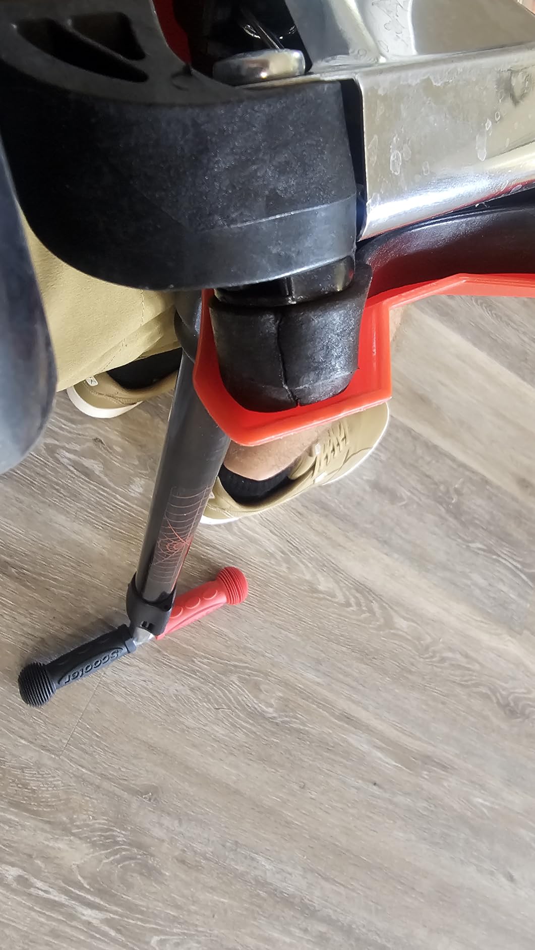 3 Wheel Scooter for Kids Ages 6-12,Kids Scooter with Light Up Wheels, Sturdy Deck Design, and 4 Height Adjustable Suitable for Kid Ages 3-12 customer photo 1