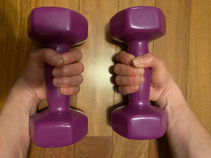 Amazon Basics Vinyl Coated Dumbbell Hand Weights customer photo 2