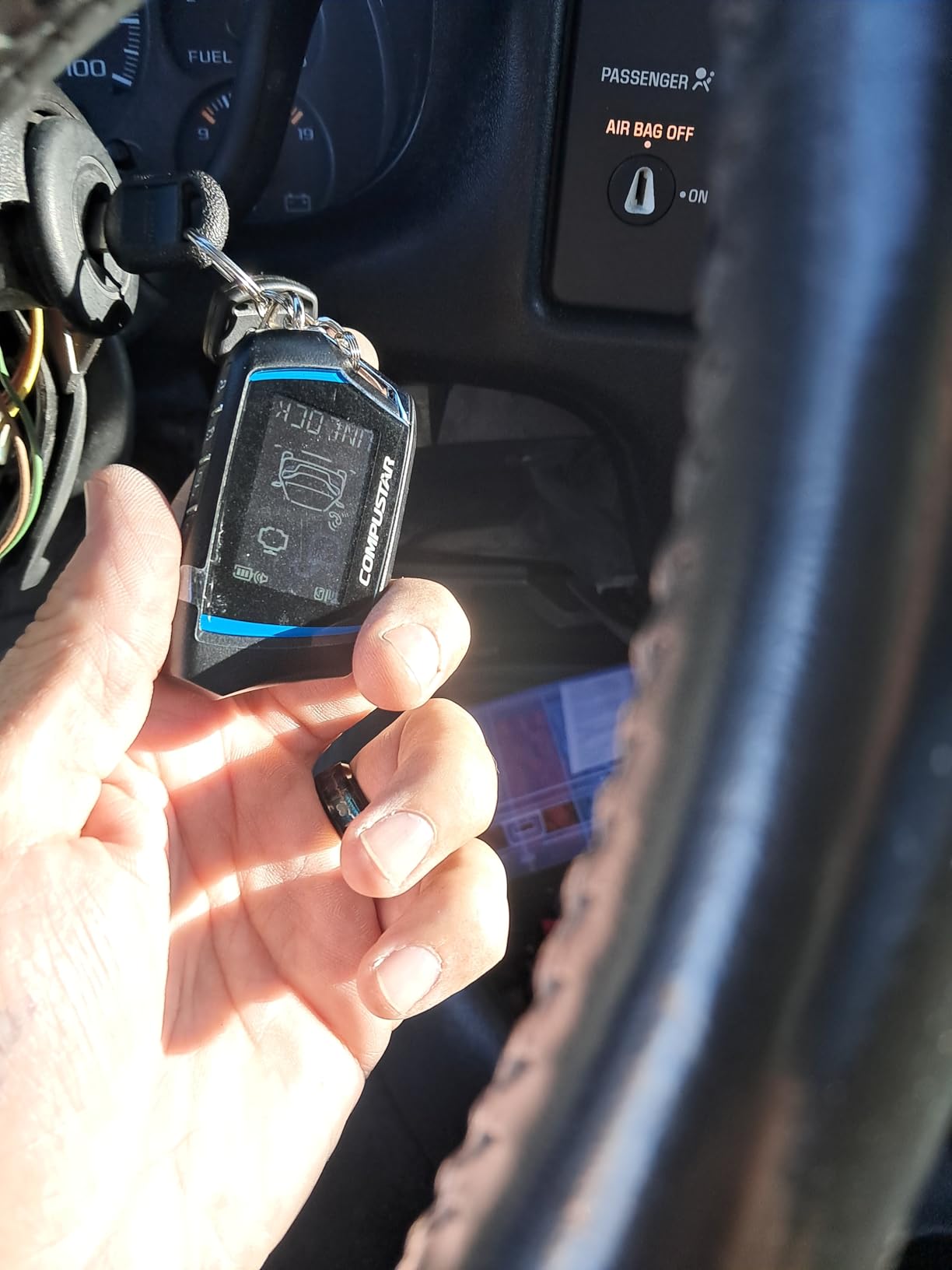 Compustar CS7900-AS All-in-One 2-Way Remote Start and Alarm Bundle w/ 3000 Feet Range customer photo 1