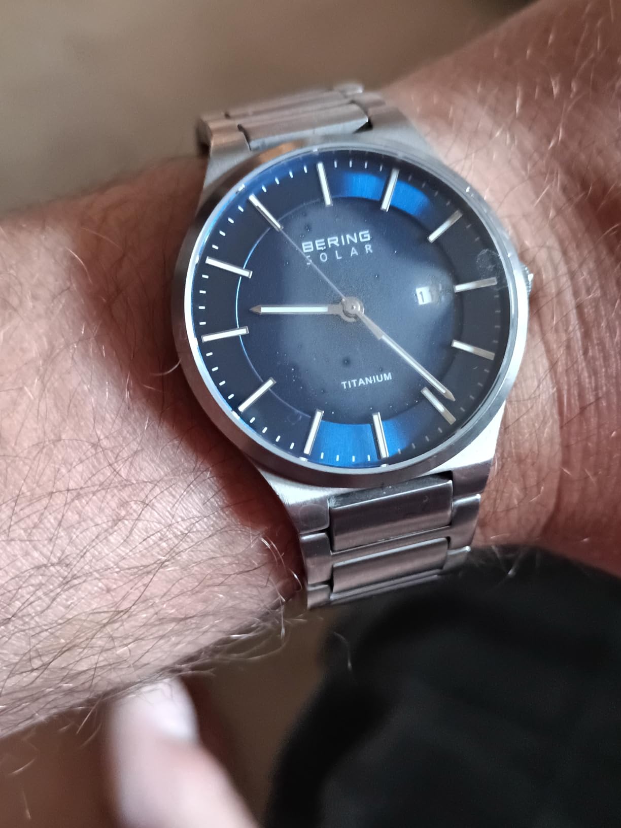 BERING Mens Analogue Quartz Solar Collection Watch with Titanium Strap and Sapphire Crystal 15239-777 customer photo 2