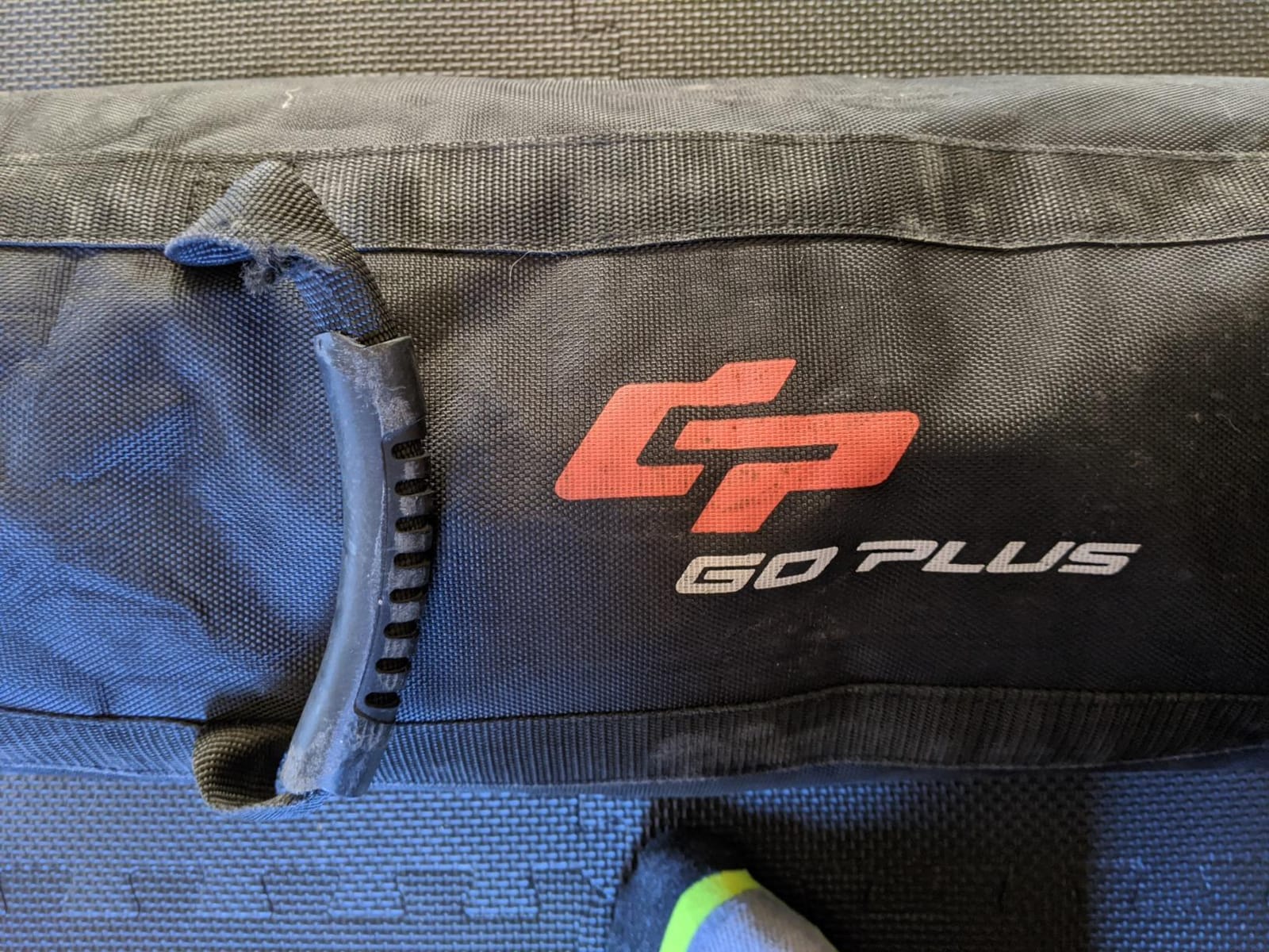 Goplus Workout Sandbag w/Filler Bag & 6 Gripping Handles customer photo 1
