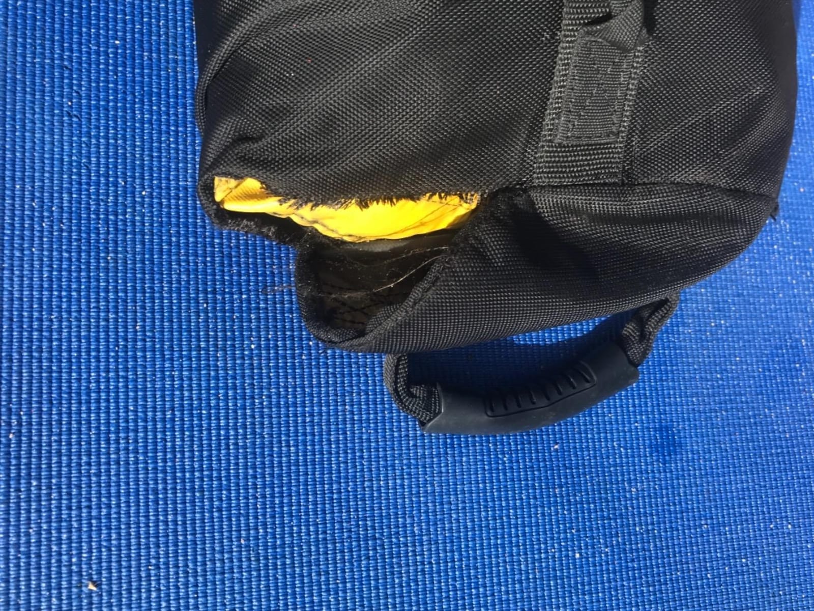 Goplus Workout Sandbag w/Filler Bag & 6 Gripping Handles customer photo 2