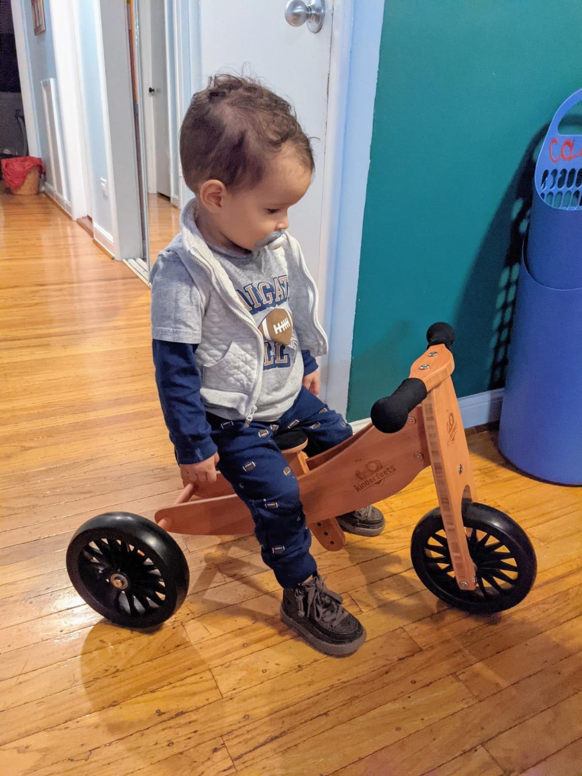 Kinderfeets Tiny Tot Plus Balance Bike for Toddlers & Kids 18 Months to 4 Years – Adjustable Seat, Puncture-Proof Tires, Pedal-Free Training Bicycle for Children customer photo 1