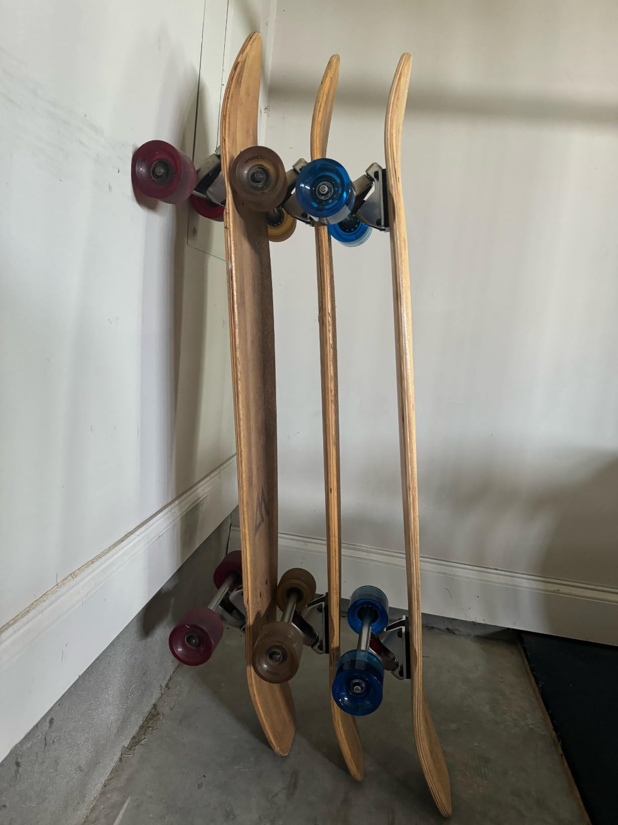Magneto 44 inch Kicktail Cruiser Longboard Skateboard | Bamboo and Hard Maple Deck | Made for Adults, Teens, and Kids customer photo 1