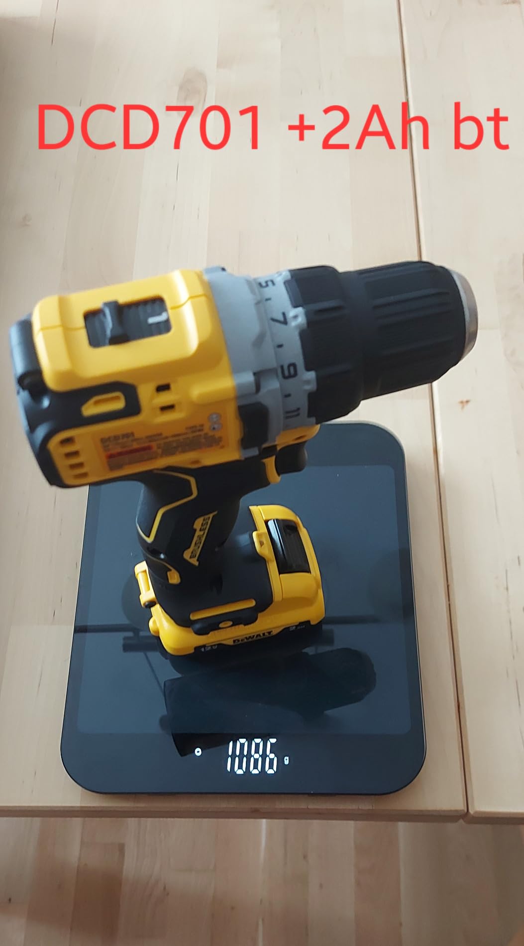 DEWALT XTREME 12V MAX* Cordless Drill Combo Kit (DCK221F2) customer photo 2
