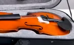 Eastar 3/4 Violin for Beginners, Violins Kit for Student, Fiddle with Hard Case, Rosin, Shoulder Rest, Bow, and Extra Strings (Imprinted Finger Guide on Fingerboard) customer photo 2