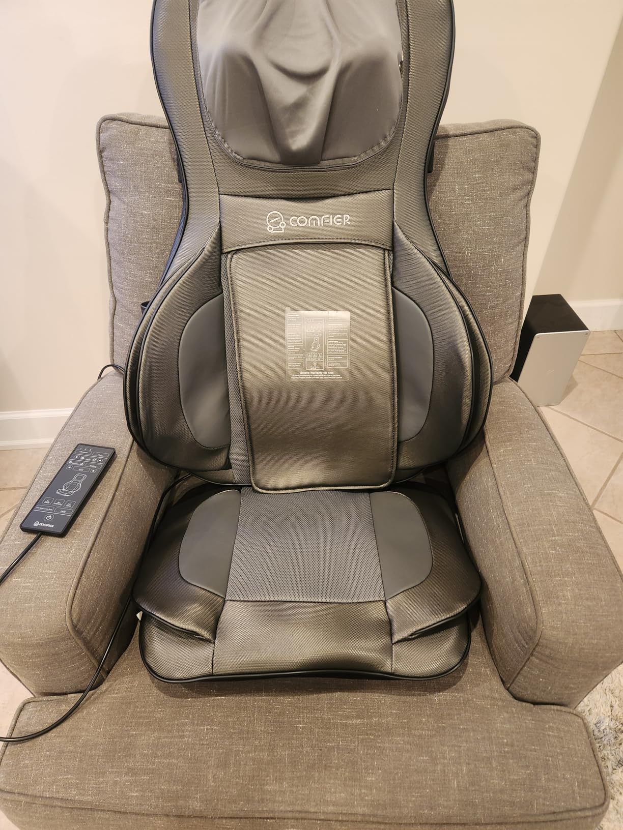 COMFIER Shiatsu Neck and Back Massager with Heat, Adjustable Neck Nodes customer photo 1