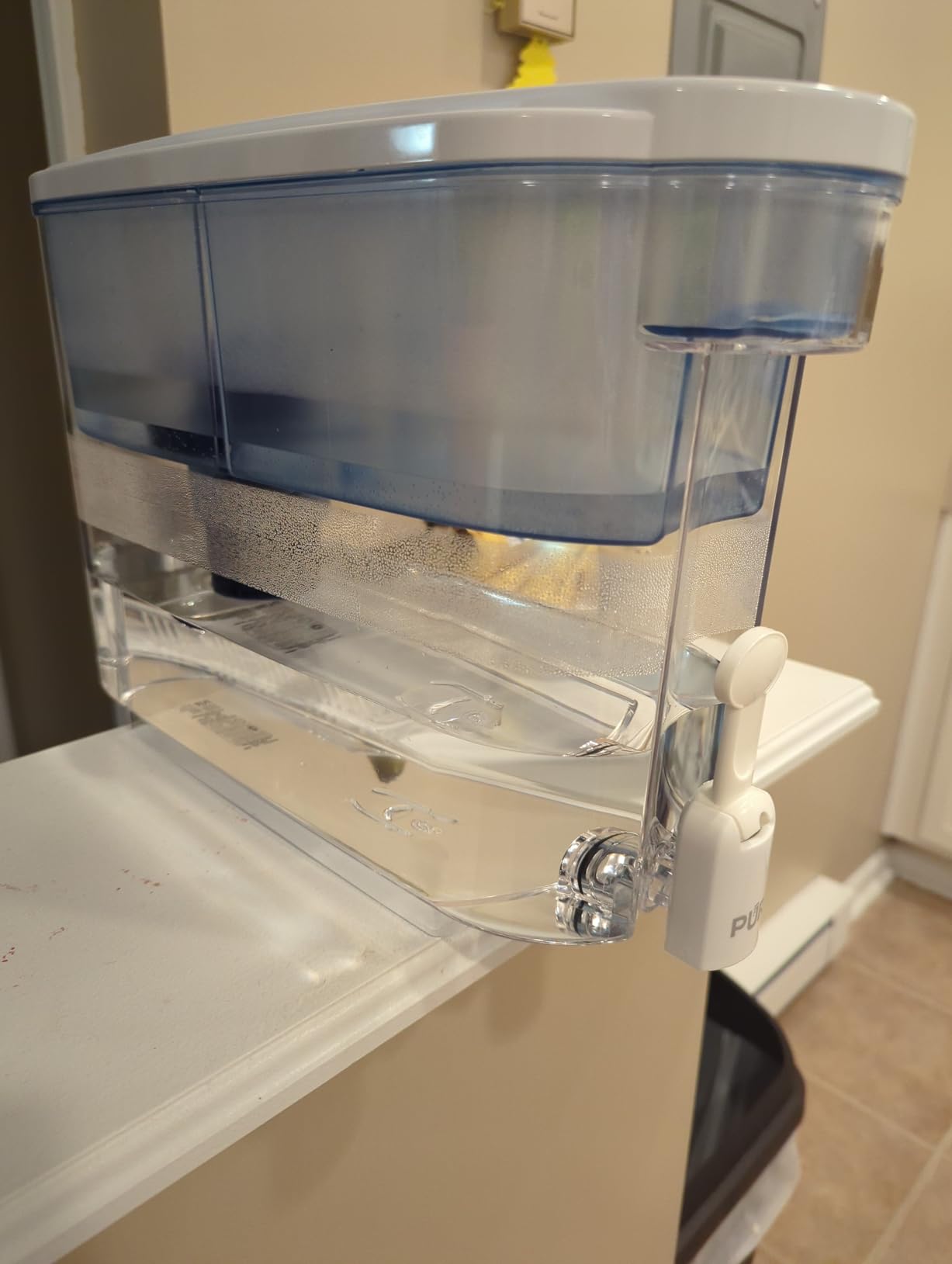 PUR 30-Cup Countertop Water Filter Dispenser, White/Blue, DS1800Z customer photo 1
