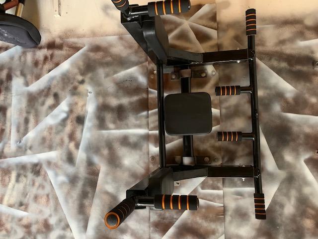 BDL Wall Mounted Pull Up Bar Multifunctional Chin Up bar for Home Gym customer photo 1